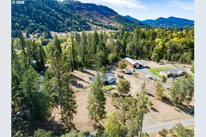 188 Trillium Ln, Tenmile, OR 97481 - Photo 29