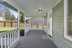 17909 Oatfield Rd, Gladstone, OR 97027 - Photo 5
