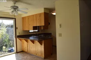 2110 Birchwood Ave, Eugene, OR 97401 - Photo 5