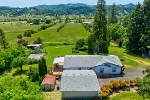 1971 E Sixth Ave, Sutherlin, OR 97479 - Photo 5