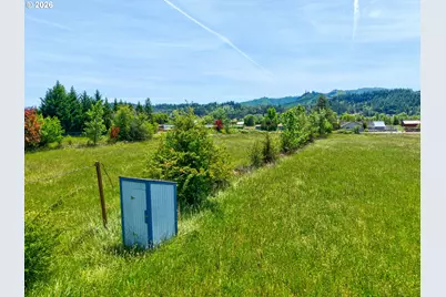 1971 E Sixth Ave, Sutherlin, OR 97479 - Photo 41