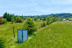 1971 E Sixth Ave, Sutherlin, OR 97479 - Photo 41