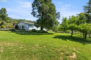 1971 E Sixth Ave, Sutherlin, OR 97479 - Photo 37