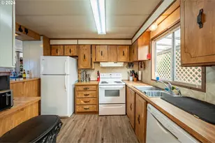 91511 Spaw Ln, Coos Bay, OR 97420 - Photo 9