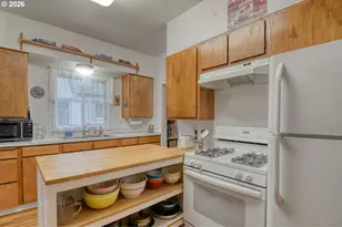 3 NW 9th St, Pendleton, OR 97801 - Photo 15