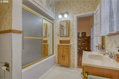3 NW 9th St, Pendleton, OR 97801 - Photo 23