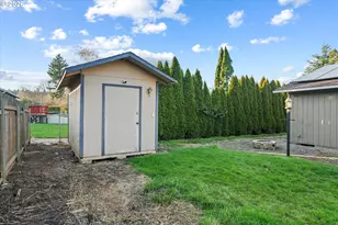 955 SE Hogan Rd, Gresham, OR 97080 - Photo 37