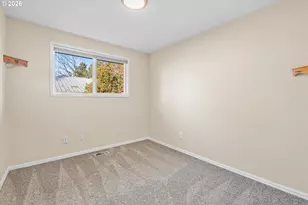 955 SE Hogan Rd, Gresham, OR 97080 - Photo 19