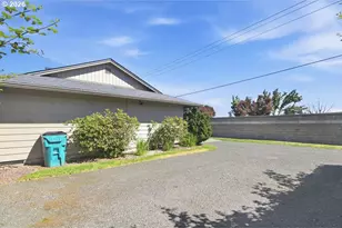 10009 NE Covington Rd, Vancouver, WA 98662 - Photo 41