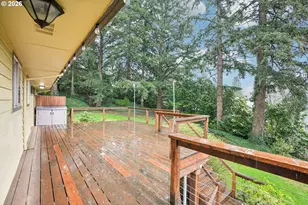 12444 SW 57th Ave, Portland, OR 97219 - Photo 39