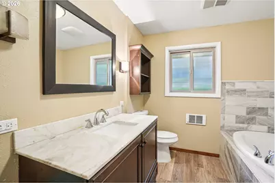 12444 SW 57th Ave, Portland, OR 97219 - Photo 13