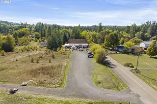 30295 N Hwy 99W, Newberg, OR 97132 - Photo 45