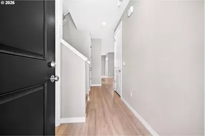 222 W 17th St, Lafayette, OR 97127 - Photo 5