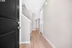 222 W 17th St, Lafayette, OR 97127 - Photo 5