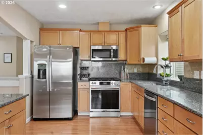 7372 SW 196th Pl, Beaverton, OR 97007 - Photo 9