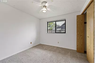 3361 Honeywood St, Eugene, OR 97408 - Photo 27