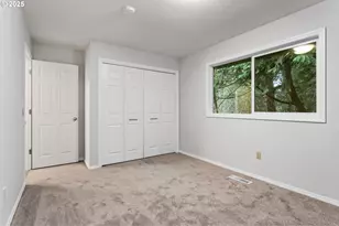 6647 SE 122nd Ave, Portland, OR 97236 - Photo 35