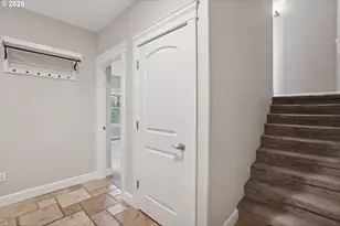 610 S Nevada St, Portland, OR 97219 - Photo 5