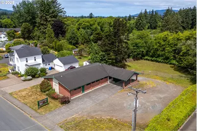 2506 1st St, Tillamook, OR 97141 - Photo 37