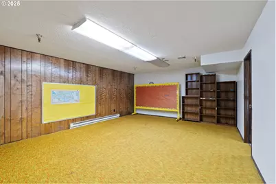 2506 1st St, Tillamook, OR 97141 - Photo 25