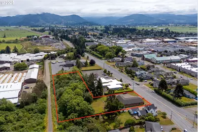 2506 1st St, Tillamook, OR 97141 - Photo 41