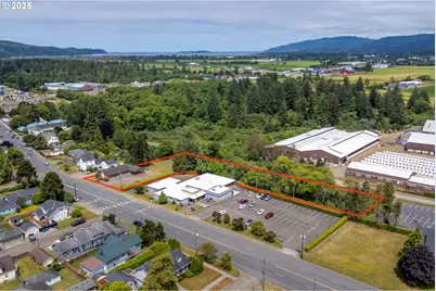 2506 1st St, Tillamook, OR 97141 - Photo 29