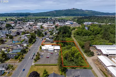 2506 1st St, Tillamook, OR 97141 - Photo 39