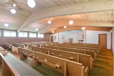 2506 1st St, Tillamook, OR 97141 - Photo 15