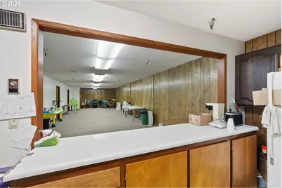 2506 1st St, Tillamook, OR 97141 - Photo 27