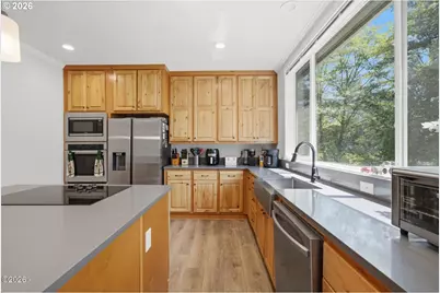 1150 Skyline Dr, Tillamook, OR 97141 - Photo 13