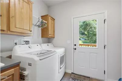 1150 Skyline Dr, Tillamook, OR 97141 - Photo 23