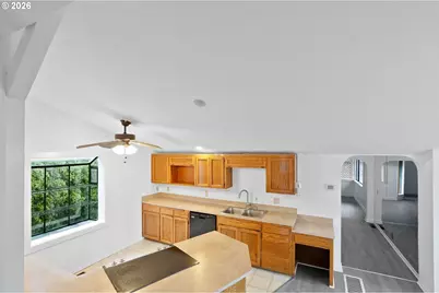 3070 Troth Ct SE, Salem, OR 97302 - Photo 17