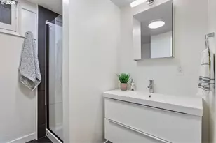 6780 SW Dover St, Portland, OR 97225 - Photo 39