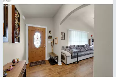 25246 Corky Ln, Veneta, OR 97487 - Photo 5