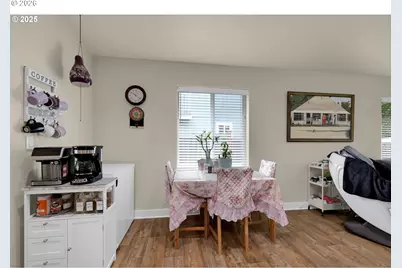 25246 Corky Ln, Veneta, OR 97487 - Photo 13