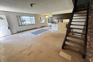 3182 NE 16th St, Gresham, OR 97030 - Photo 5