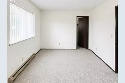3182 NE 16th St, Gresham, OR 97030 - Photo 11