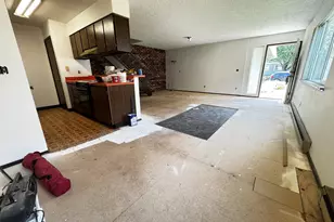 3182 NE 16th St, Gresham, OR 97030 - Photo 3