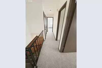 3182 NE 16th St, Gresham, OR 97030 - Photo 9