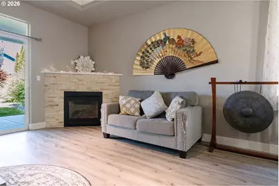 301 SW Applegate Trail Dr, Dallas, OR 97338 - Photo 11