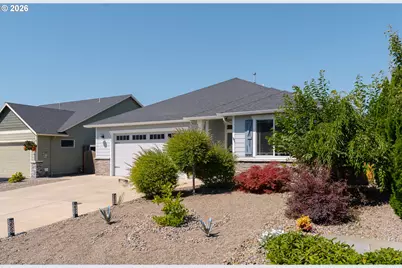 301 SW Applegate Trail Dr, Dallas, OR 97338 - Photo 29