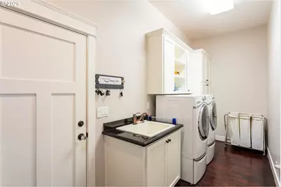 3160 Summit Sky Blvd, Eugene, OR 97405 - Photo 17