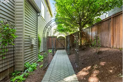 6580 SW Evan Ct, Portland, OR 97223 - Photo 39
