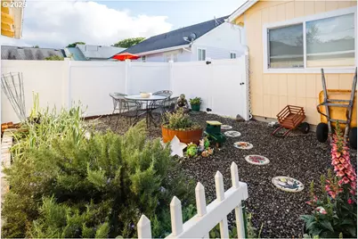 404 Jackson St, Ryderwood, WA 98581 - Photo 5