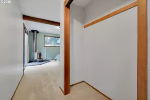 9080 NW Kearney St, Portland, OR 97229 - Photo 17