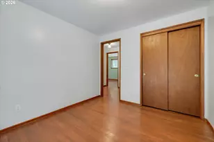 9080 NW Kearney St, Portland, OR 97229 - Photo 15