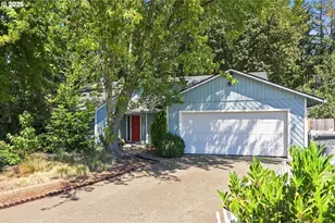 310 NE Kingwood St, McMinnville, OR 97128 - Photo 3