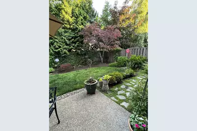 7798 SW Alder St, Portland, OR 97224 - Photo 43