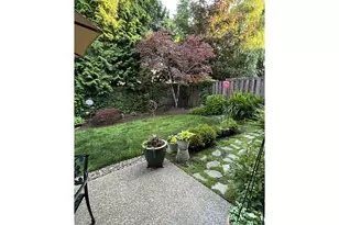 7798 SW Alder St, Portland, OR 97224 - Photo 43