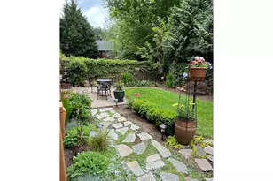 7798 SW Alder St, Portland, OR 97224 - Photo 41